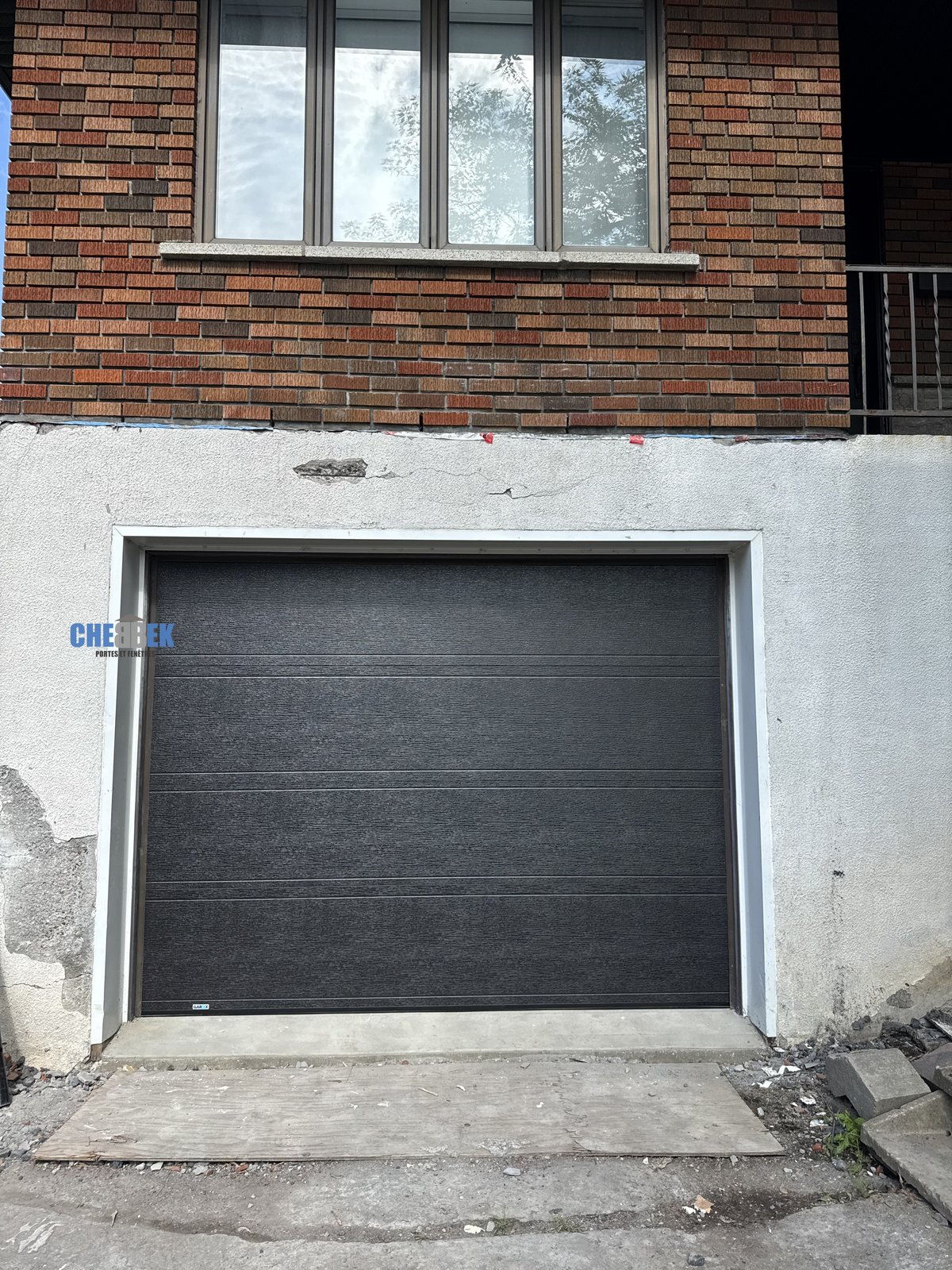 Portes de garage — Réalisation CHEBBEK 1